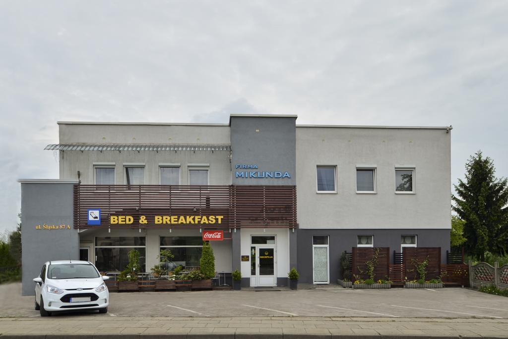 Bed&Breakfast Mikunda Chrzanów Eksteriør billede